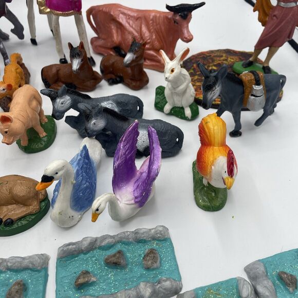 Vintage Celluloid Animals, People & River Pieces Large Lot Of 40 Some Duplicates - Picture 10 of 16